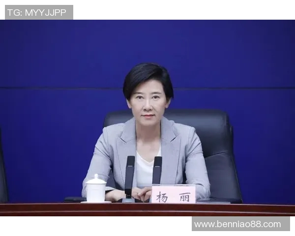 杨丽专访：探寻网球界的成功秘诀与奋斗历程